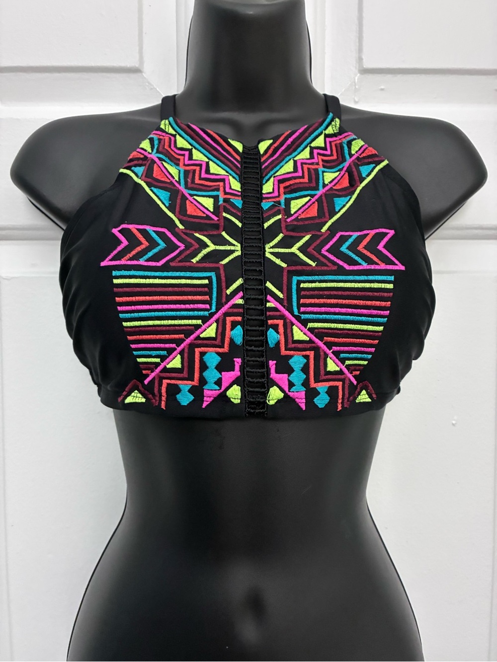 Xhilaration Embroidered high neck bikini top black-Size D/DD